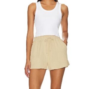 Steve Madden Georgie Short